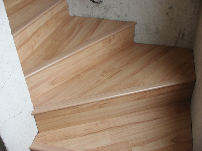 Jak obložit schody plovoucí podlahou