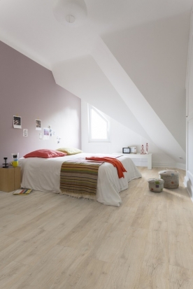 Vinylová podlaha Gerflor Creation 30 Clic Twist 0504 v ložnici - vzorkovna Praha