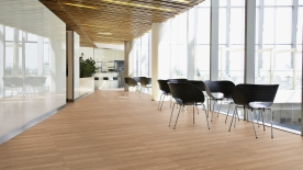 Vinylová podlaha  iD Click Ultimate 55 Copper Oak NATURAL v interiéru - vzorkovna Praha