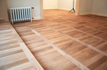 Pokládka dřevěné podlahy